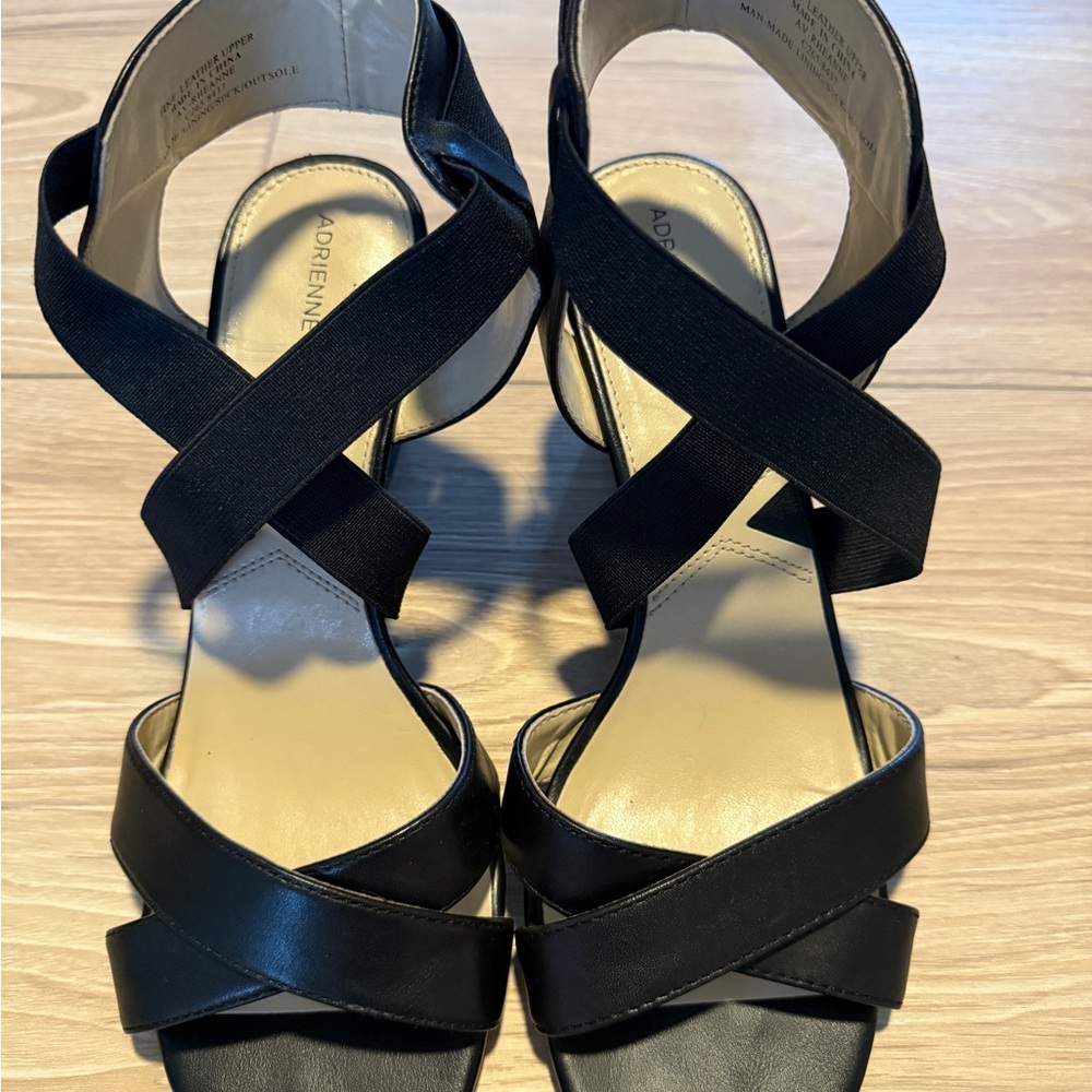 Adrienne Vittadini Classic Leather Black Crisscross Wedges Size 8